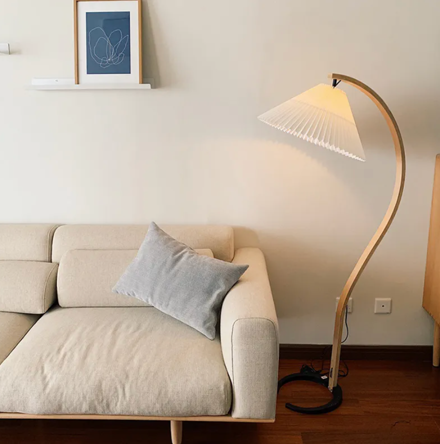 Crescent Floor Lamp