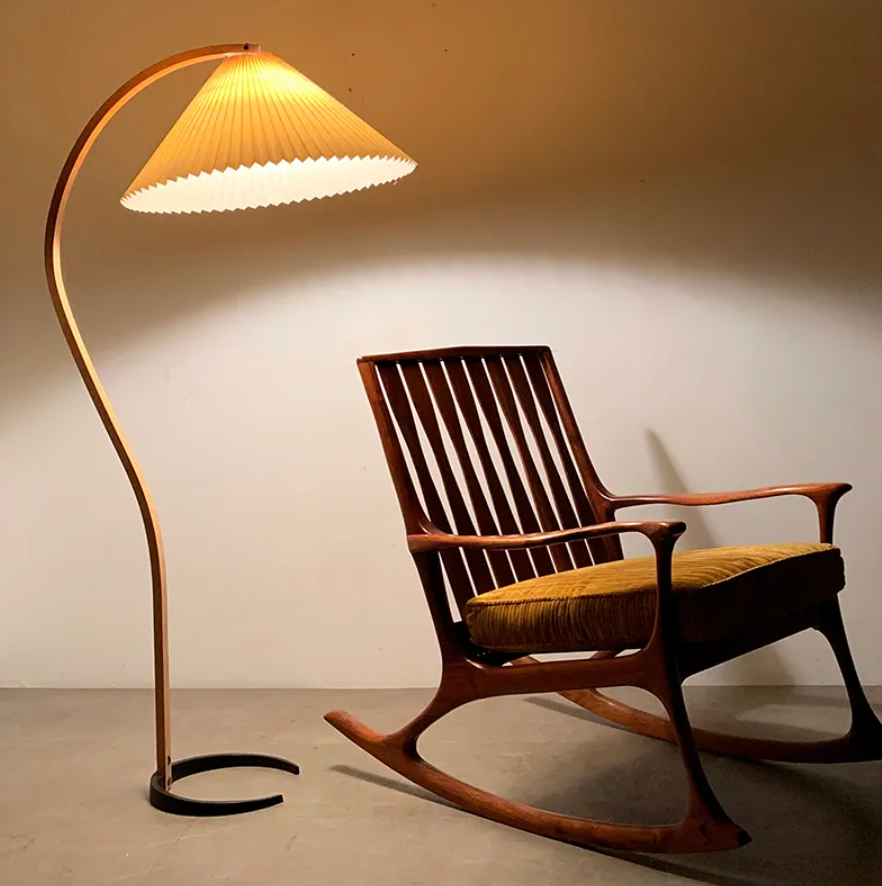 Crescent Floor Lamp